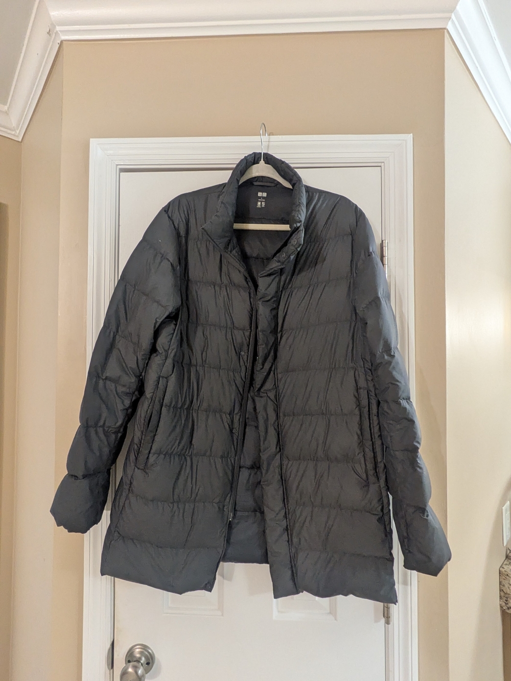 Uniqlo Dark Gray Quilted Puffer Coat L Lightweight